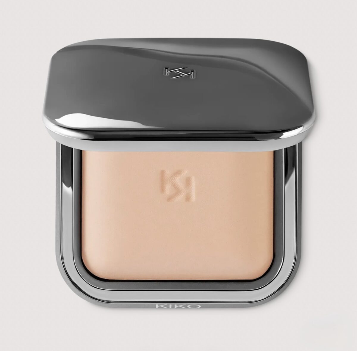 Mineralinė kompaktinė pudra „Radiant Fusion“ – 04 Beige Rose