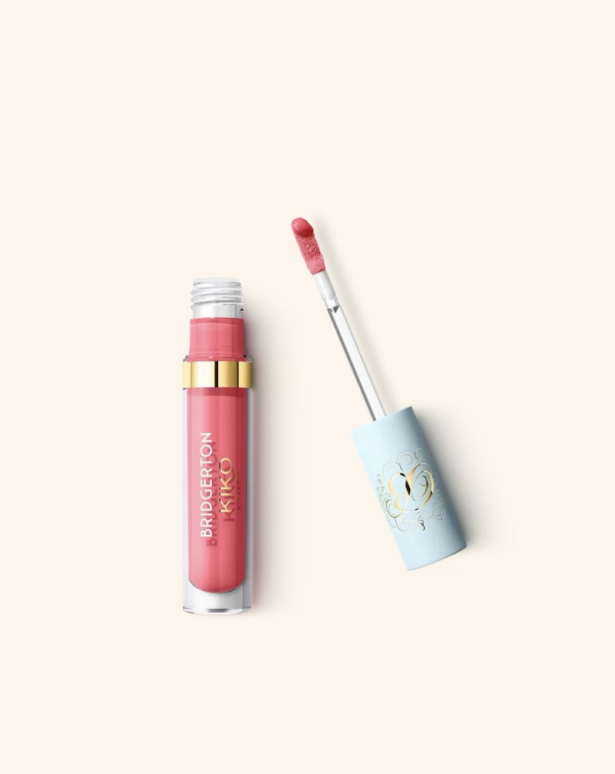 🌸 KIKO MILANO Bridgerton Brilliant Bliss lūpų blizgesys 02 – Blushing Nectarine