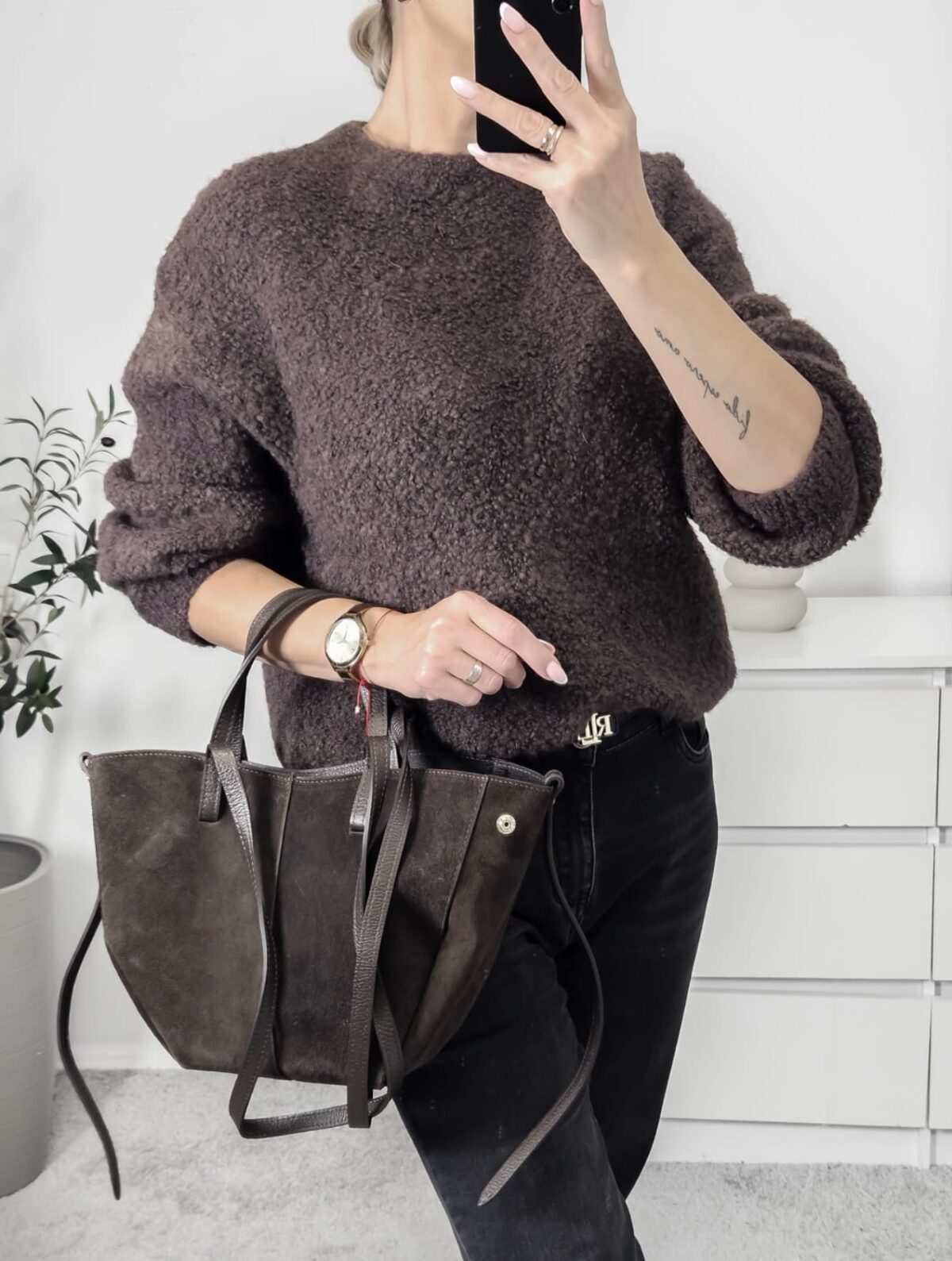 Rudas megztinis su kid mohera – universalaus dydžio