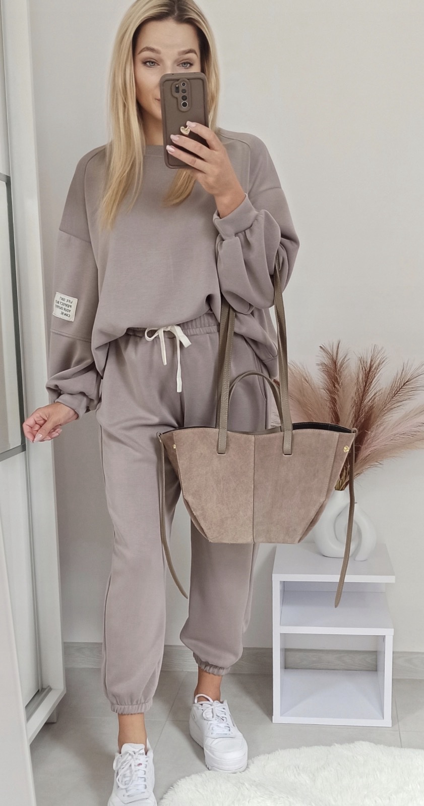 screenshot-627 Sportinis kostiumėlis