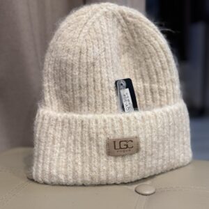 Šilta megzta kepurė — UGC