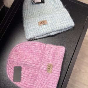 Šilta megzta kepurė — UGC