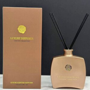 Prabangus namų kvapas su lazdelėmis, įkvėptas „Miss Dior“ aromato natos