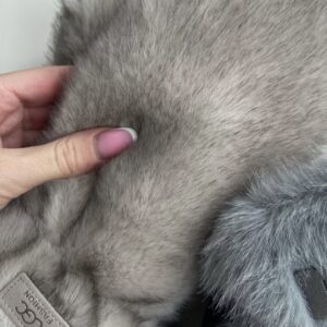 Kailinės UGC kumštinės pirštinės – šiltos žieminės pirštinės su dirbtinio kailio išore