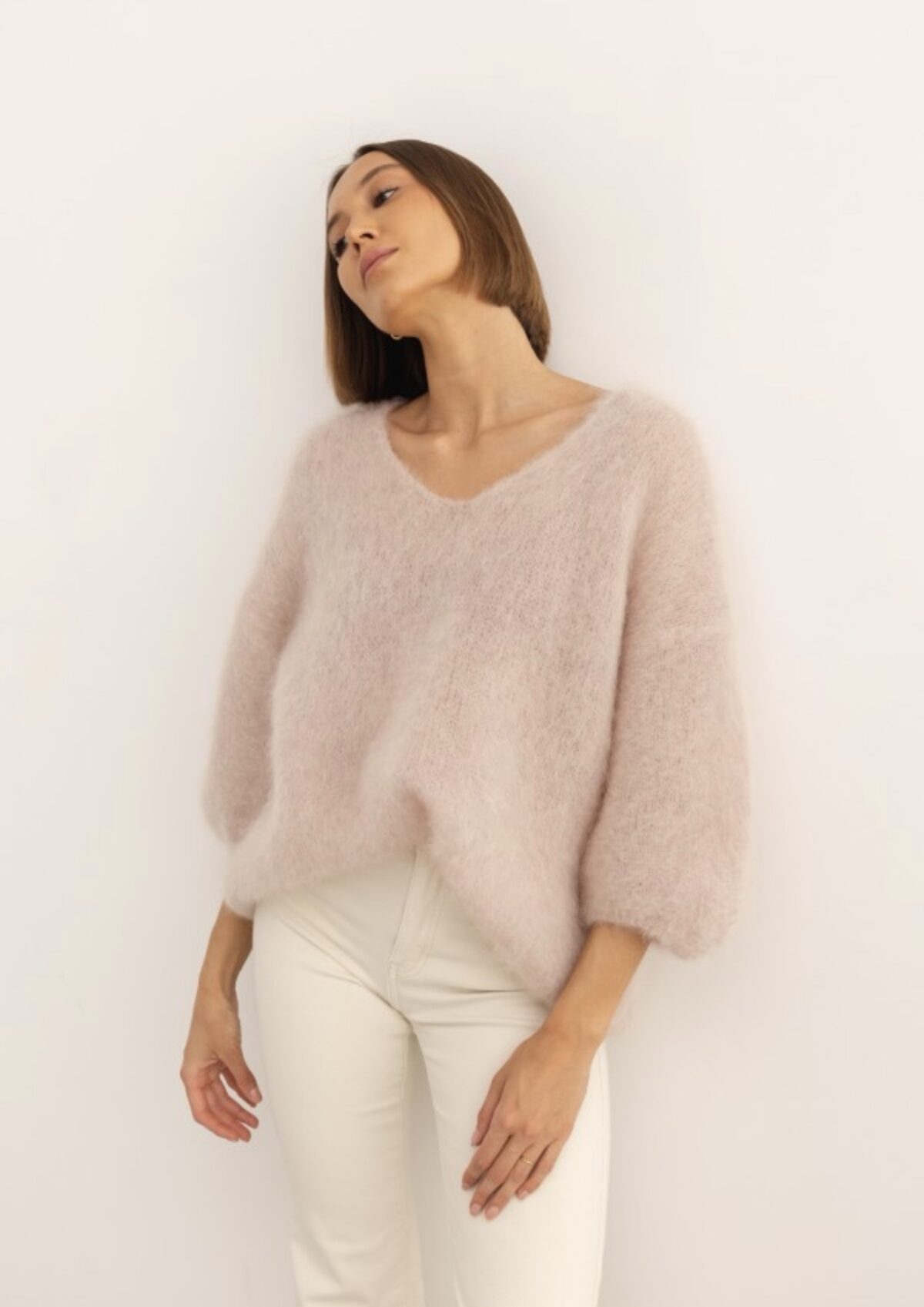 screenshot-698 Minkštas moheros megztinis – moteriškas megztinis (kid mohera, pudros-rožinė)