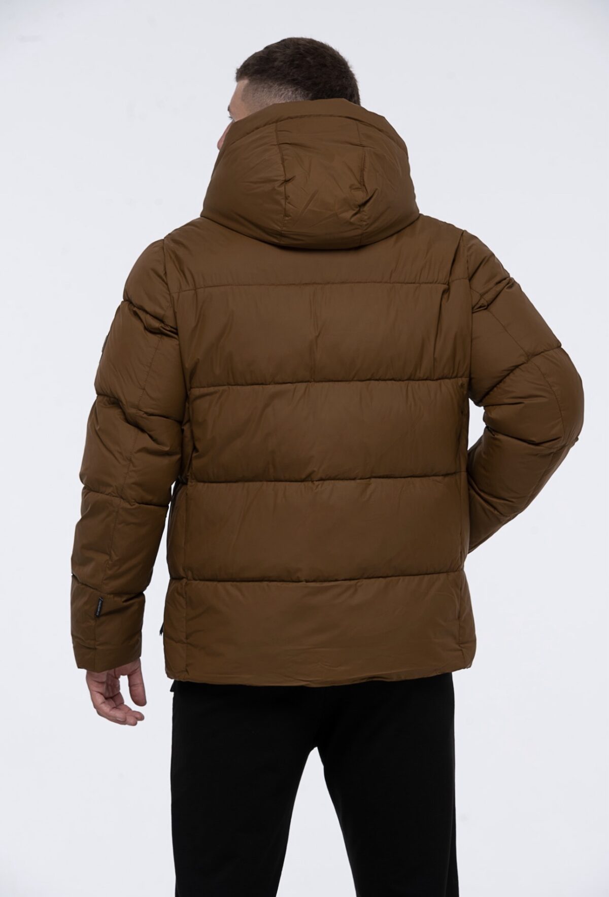 Vyriška žieminė striukė - ruda