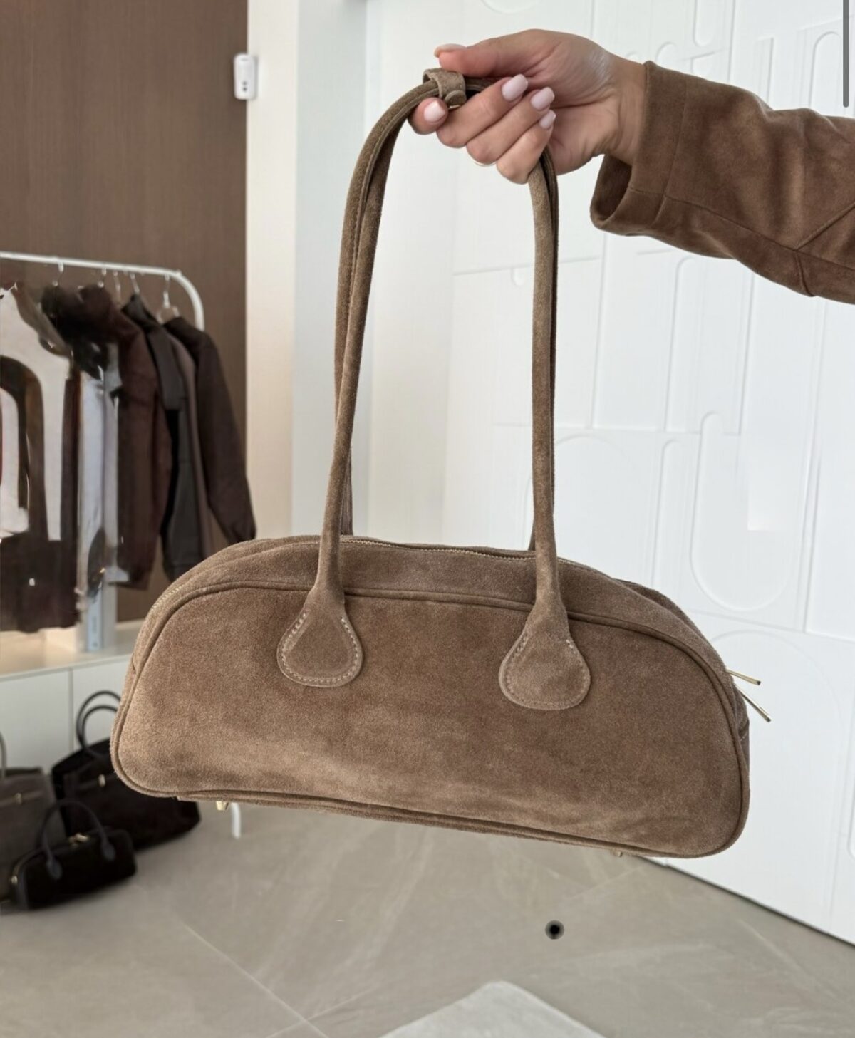 screenshot-721 Rankinė „Cosma“ iš natūralios verstos odos – smėlio spalvos (beige)