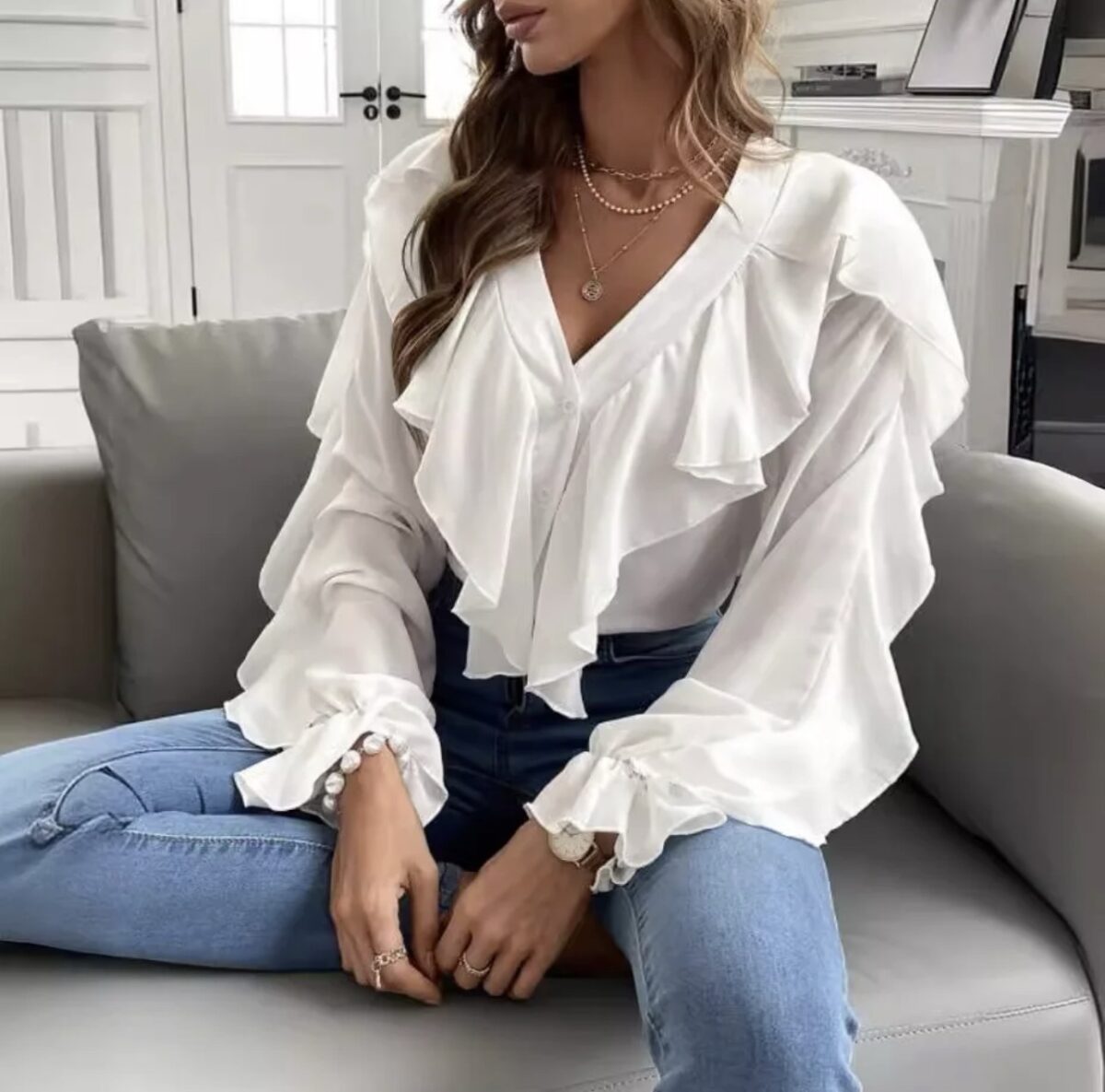 screenshot-771 Šventiniai marškinukai su raukiniais – elegantiškas modelis - balta