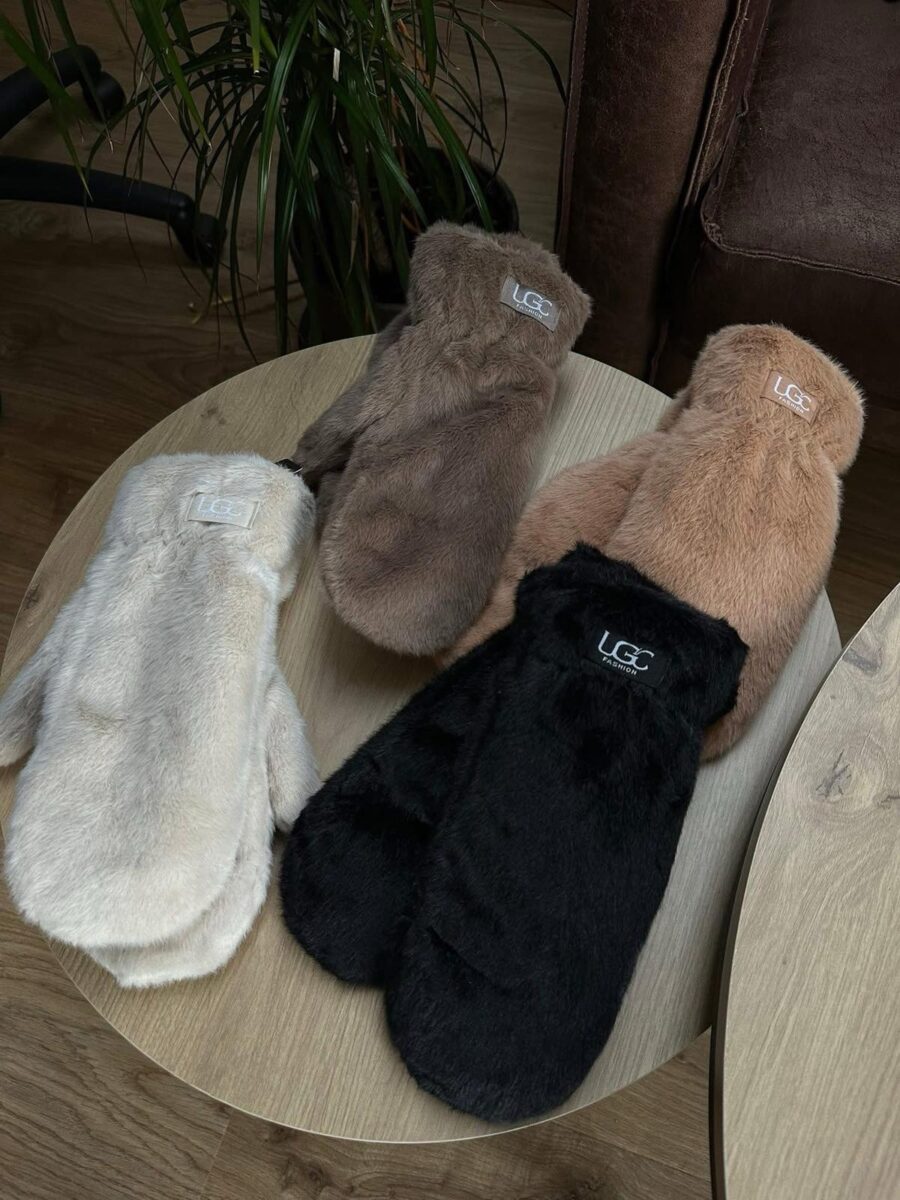 Kailinės UGC kumštinės pirštinės – šiltos žieminės pirštinės su dirbtinio kailio išore