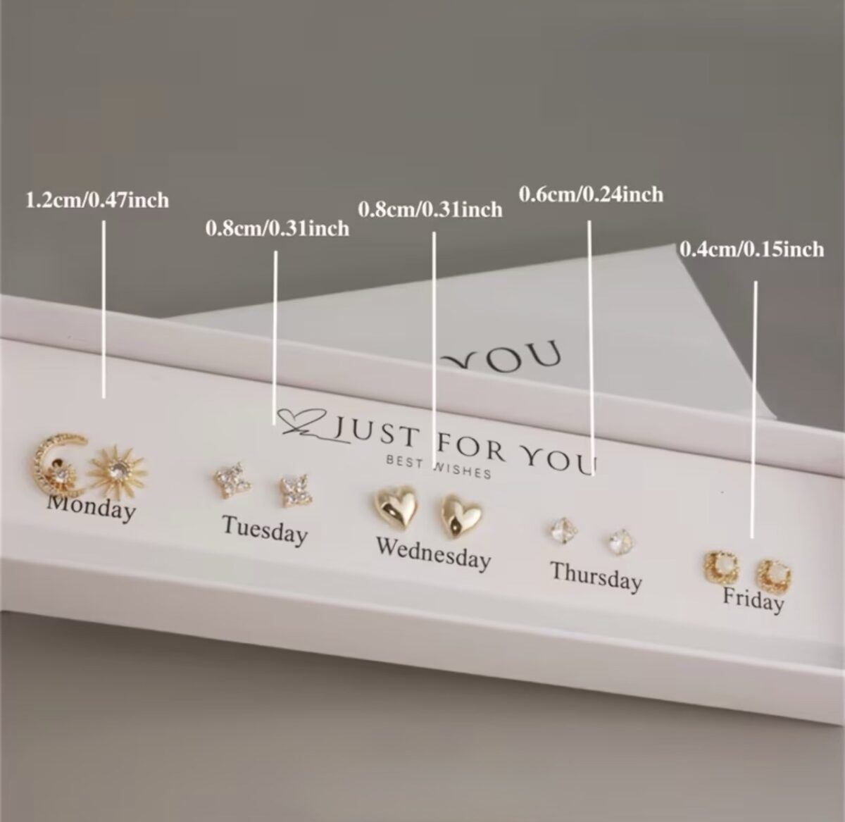 Auskarų rinkinys 5 darbo dienoms