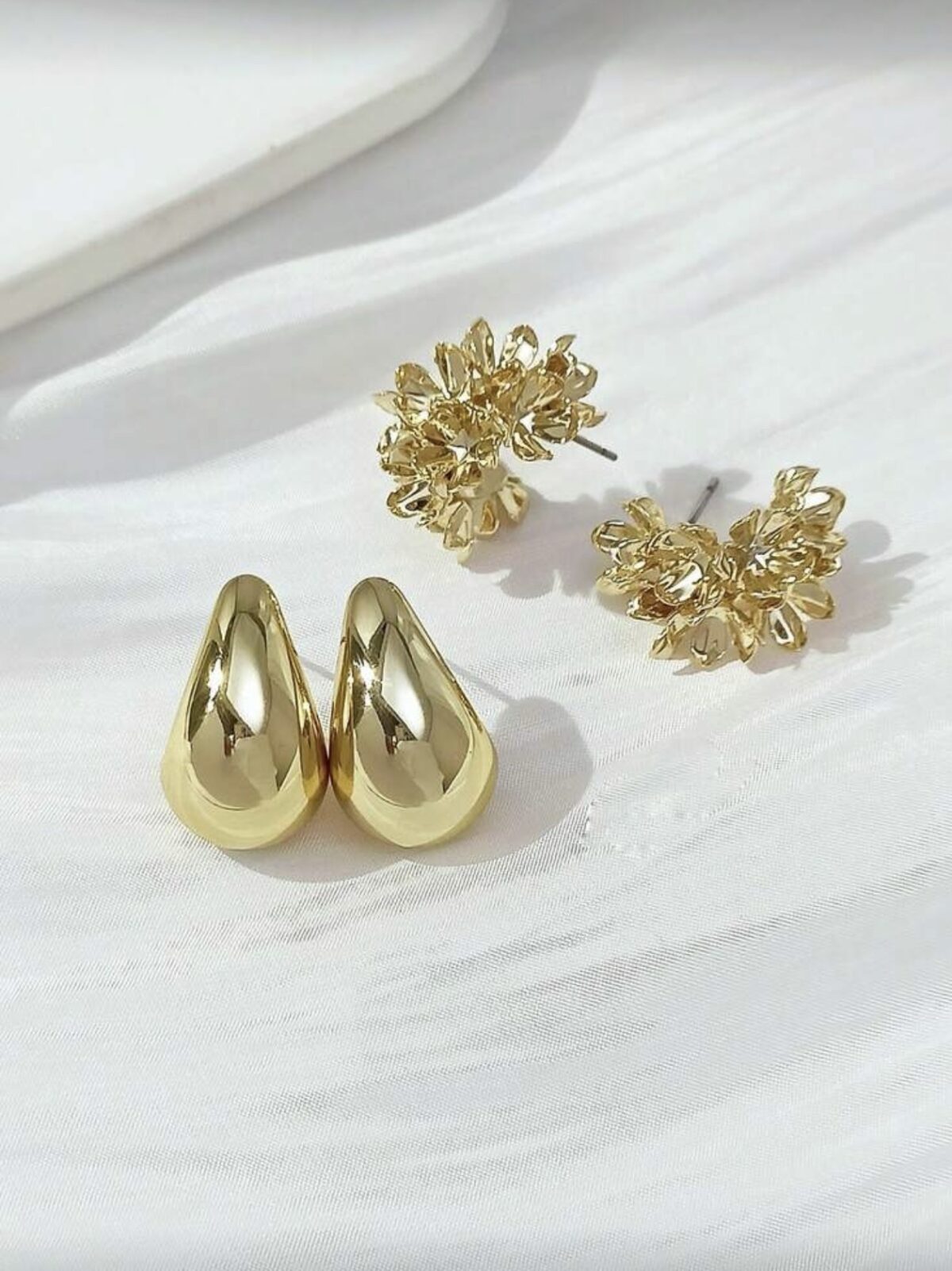 screenshot-794 LADY COCO auksinės spalvos auskarų rinkinys (2 poros)