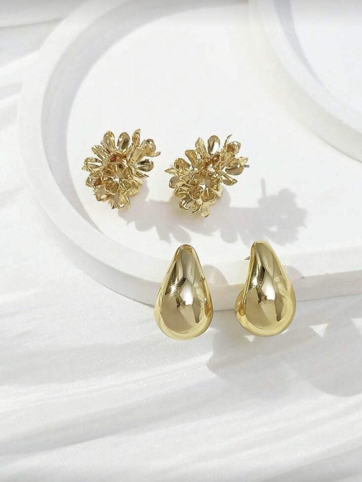 screenshot-791 LADY COCO auksinės spalvos auskarų rinkinys (2 poros)