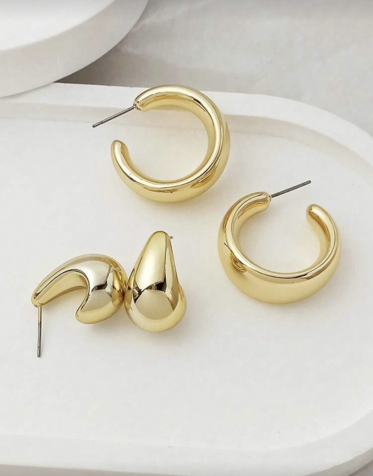 LADY COCO auksinės spalvos auskarų rinkinys (2 poros)