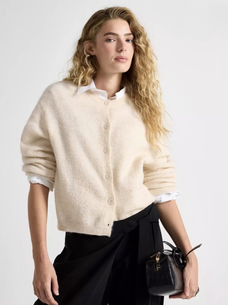 Megztinis su sagomis iš vilnos ir moheros mišinio