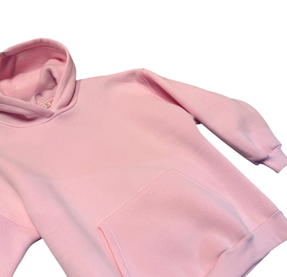 Klasikinis džemperis su kengūros kišene (S–L) “baby pink”