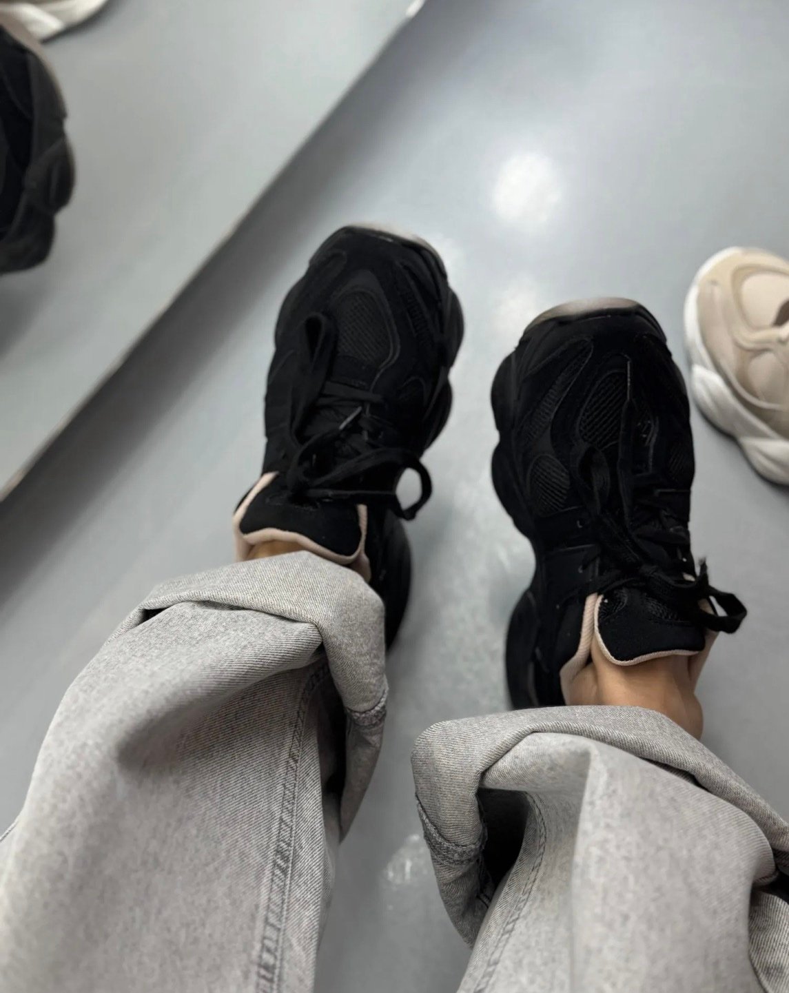 screenshot-868 Juodi laisvalaikio bateliai