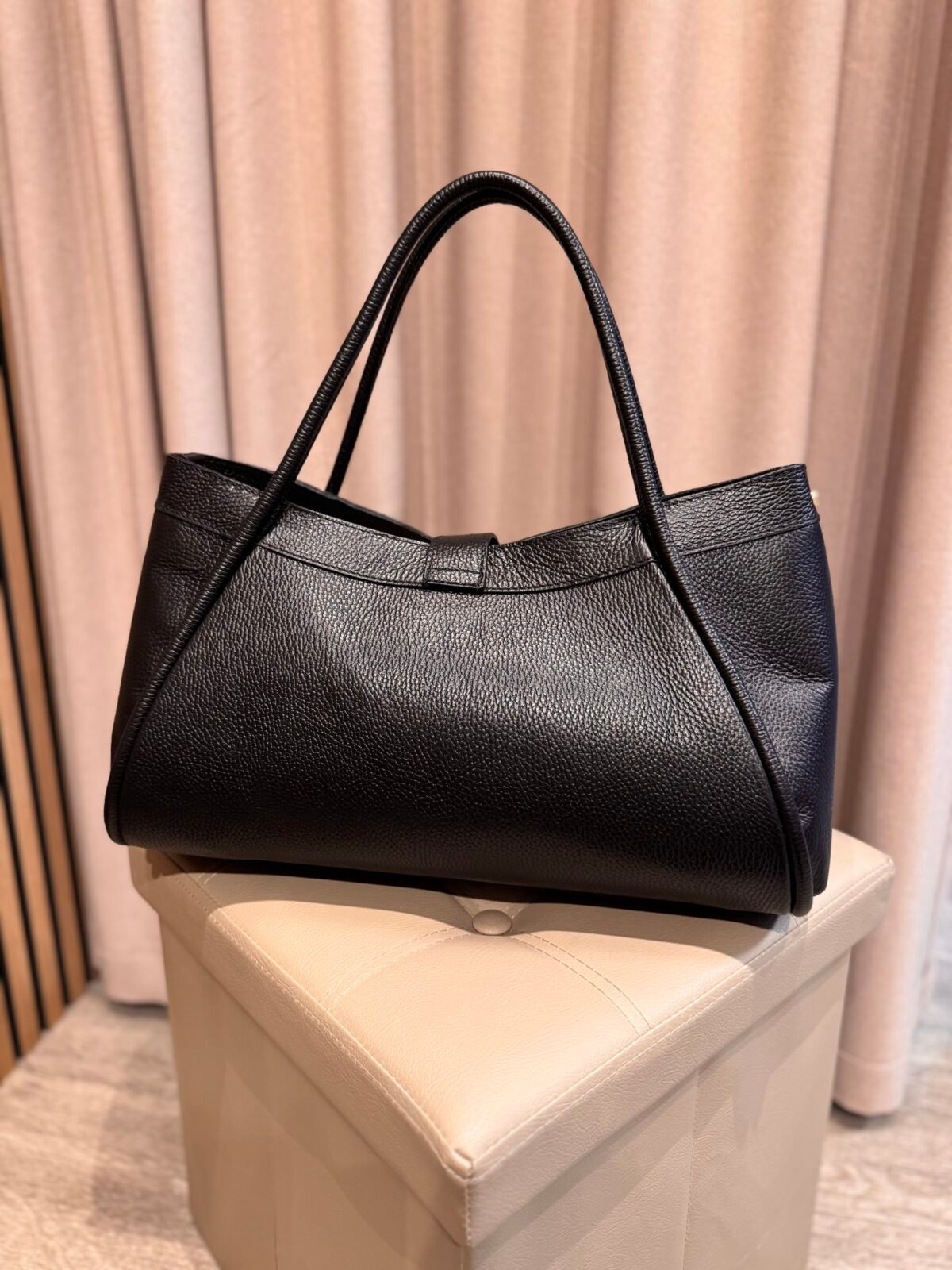 Didelė natūralios odos rankinė