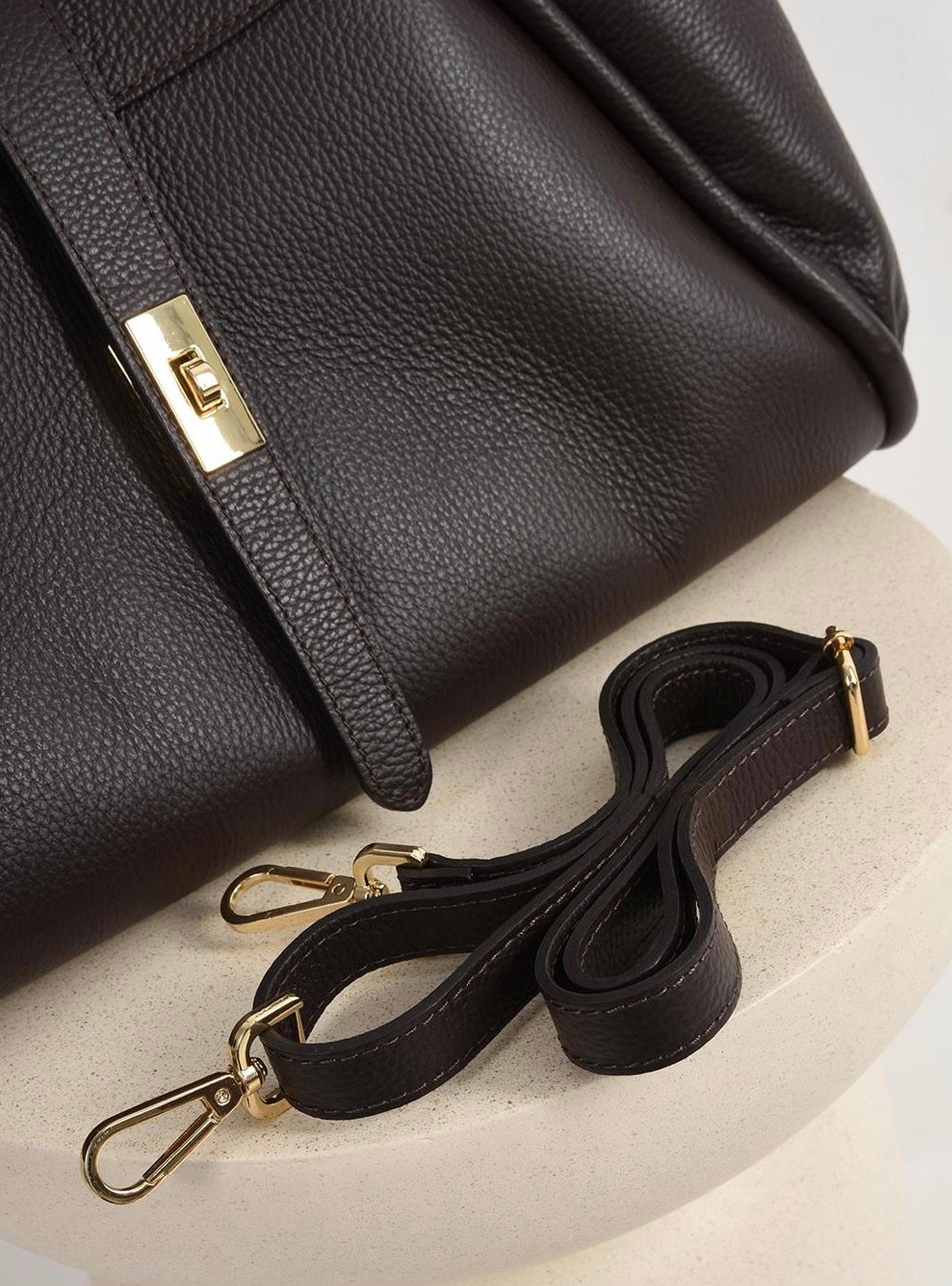 Didelė natūralios odos rankinė