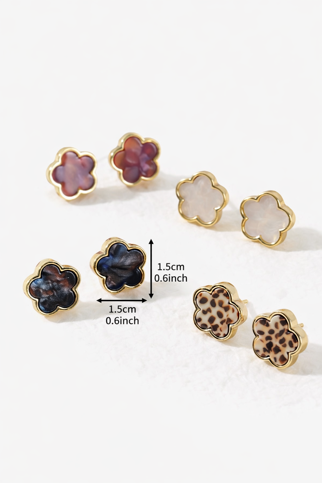 4 porų auskarų rinkinys – gėlytės