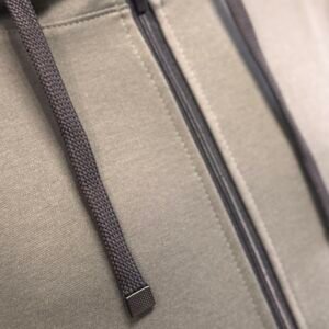 Vyriškas laisvalaikio kostiumas su užtrauktuku (alyvuogių spalvos)